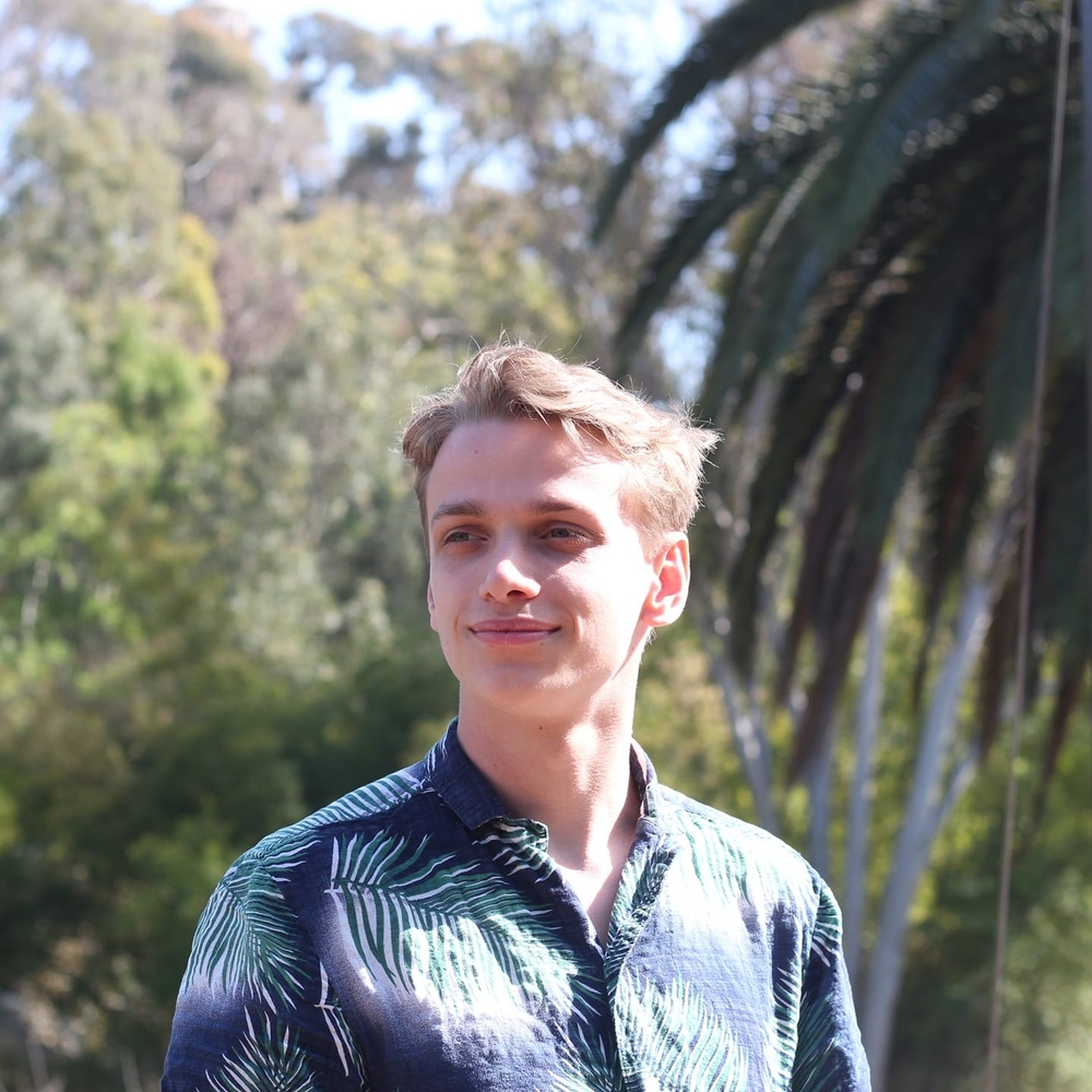 Meet your Posher, Christopher